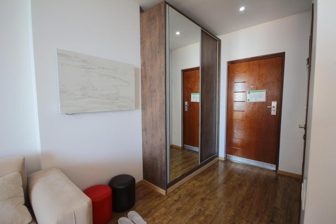 Sea To Sky Beachfront Studio Apartment With Stunning Sea Views In Batumi Exterior photo